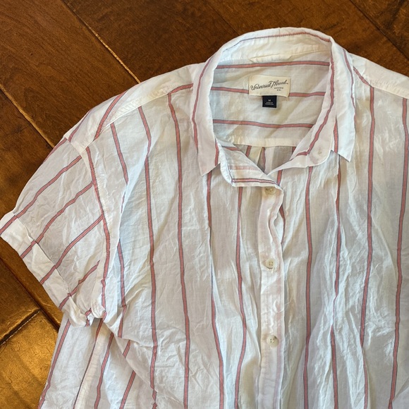 Universal Thread Button Down Tee - Picture 2 of 4